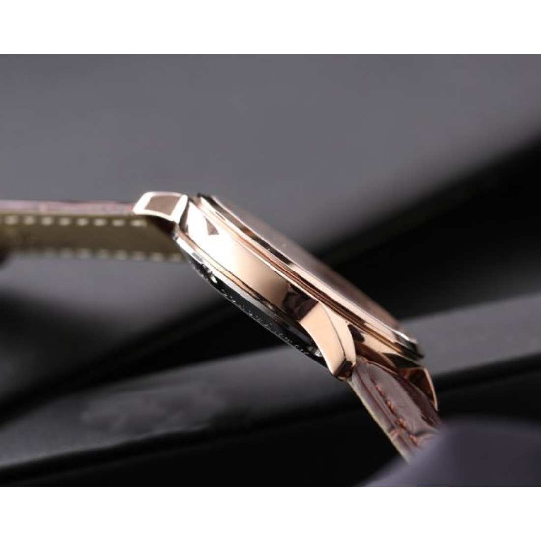 2025SS 時計 ウォッチ VACHERON CONSTANTIN ヴァシュロン コピー 季節感たっぷり - 画像 (8)