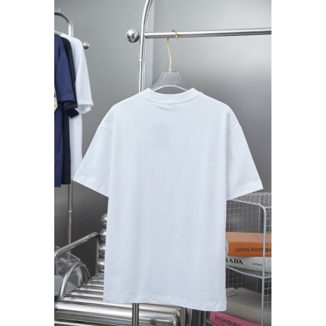 2025SS 半袖Tシャツ BALENCIAGA バレンシアガ コピー 上質な素材感 - 画像 (3)