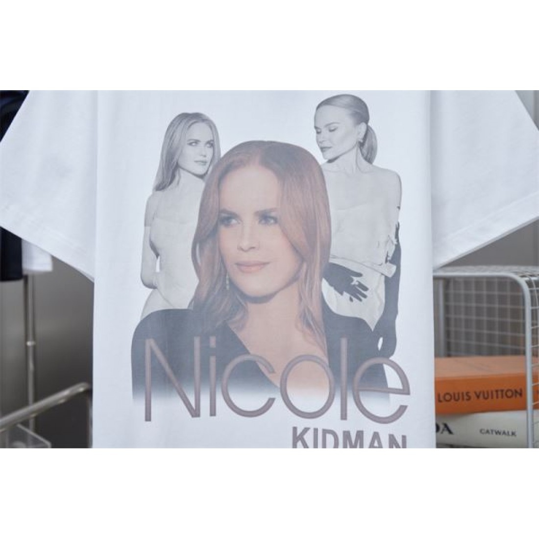 2025SS 半袖Tシャツ BALENCIAGA バレンシアガ コピー 上質な素材感 - 画像 (7)