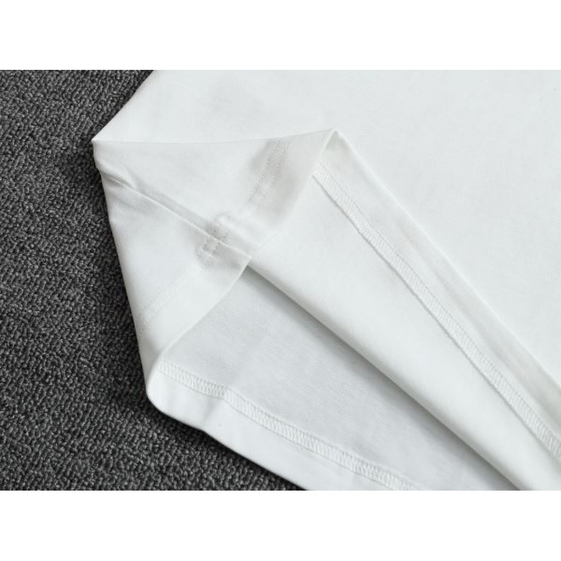 2025SS 半袖Tシャツ BURBERRY バーバリー コピー 一瞬で華やぐ - 画像 (9)