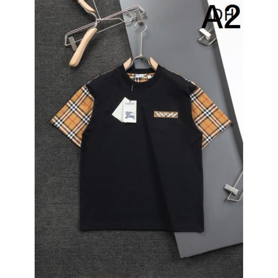 2025SS 半袖Tシャツ BURBERRY バーバリー コピー 人気沸騰中!おしゃれ新品 - 画像 (3)