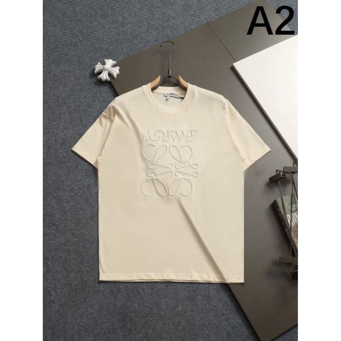 2025SS 半袖Tシャツ LOEWE ロエベ コピー ワンランク上のスタイル - 画像 (3)