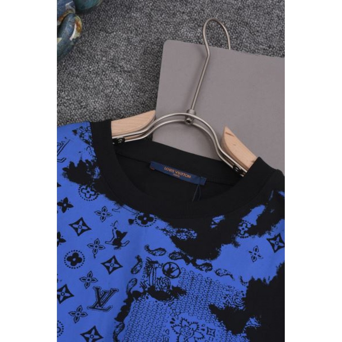 2025SS 半袖Tシャツ LOUIS VUITTON ルイヴィトン コピー 洗練されたデザイン - 画像 (5)