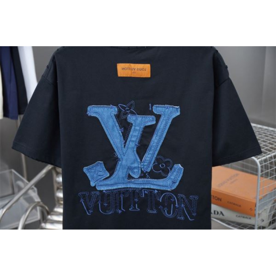 2025SS 半袖Tシャツ LOUIS VUITTON ルイヴィトン コピー 争奪戦必至 - 画像 (8)