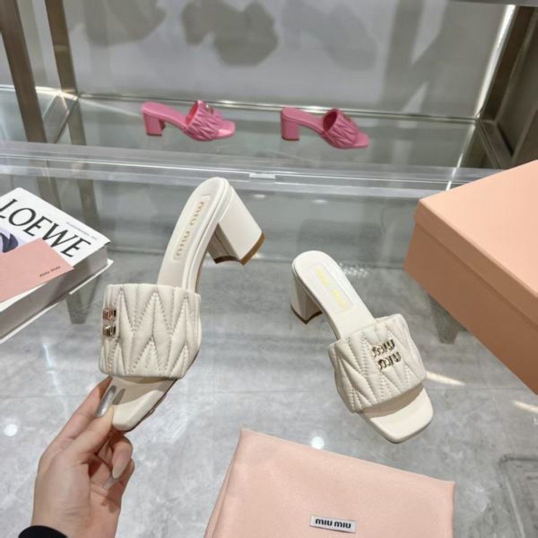 2025SS レディースサンダル MIU MIU ミュウミュウ コピー 最新トレンド - 画像 (9)