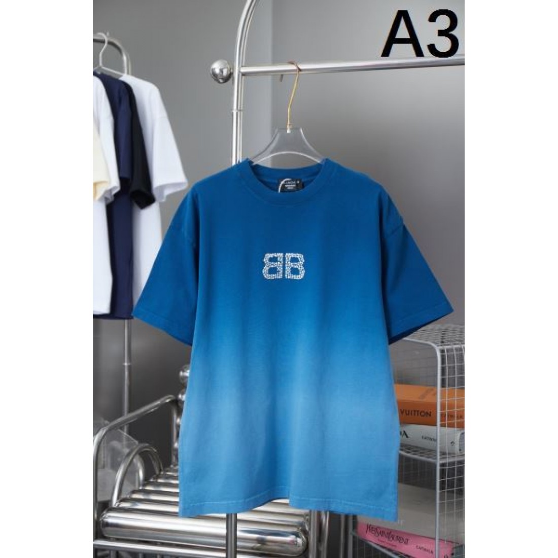 2025SS 半袖Tシャツ BALENCIAGA バレンシアガ コピー 人気セール100%新品 - 画像 (4)