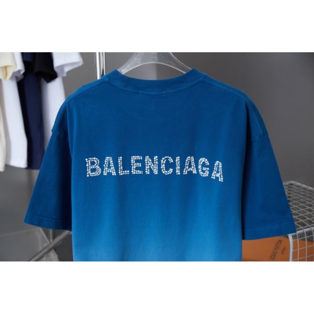 2025SS 半袖Tシャツ BALENCIAGA バレンシアガ コピー 人気セール100%新品 - 画像 (7)