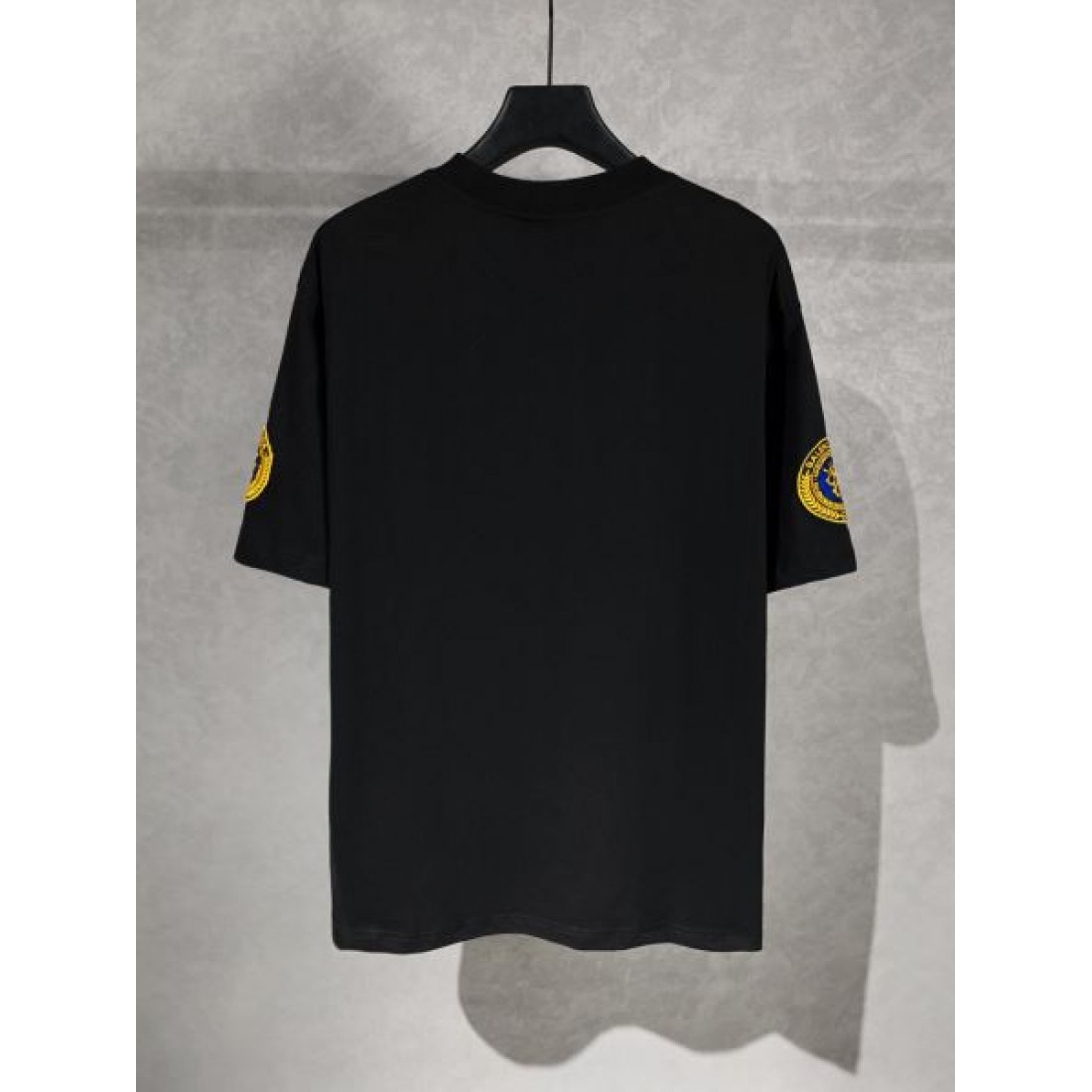 2025SS 半袖Tシャツ BALENCIAGA バレンシアガ コピー 夏に映えるアイテム - 画像 (3)