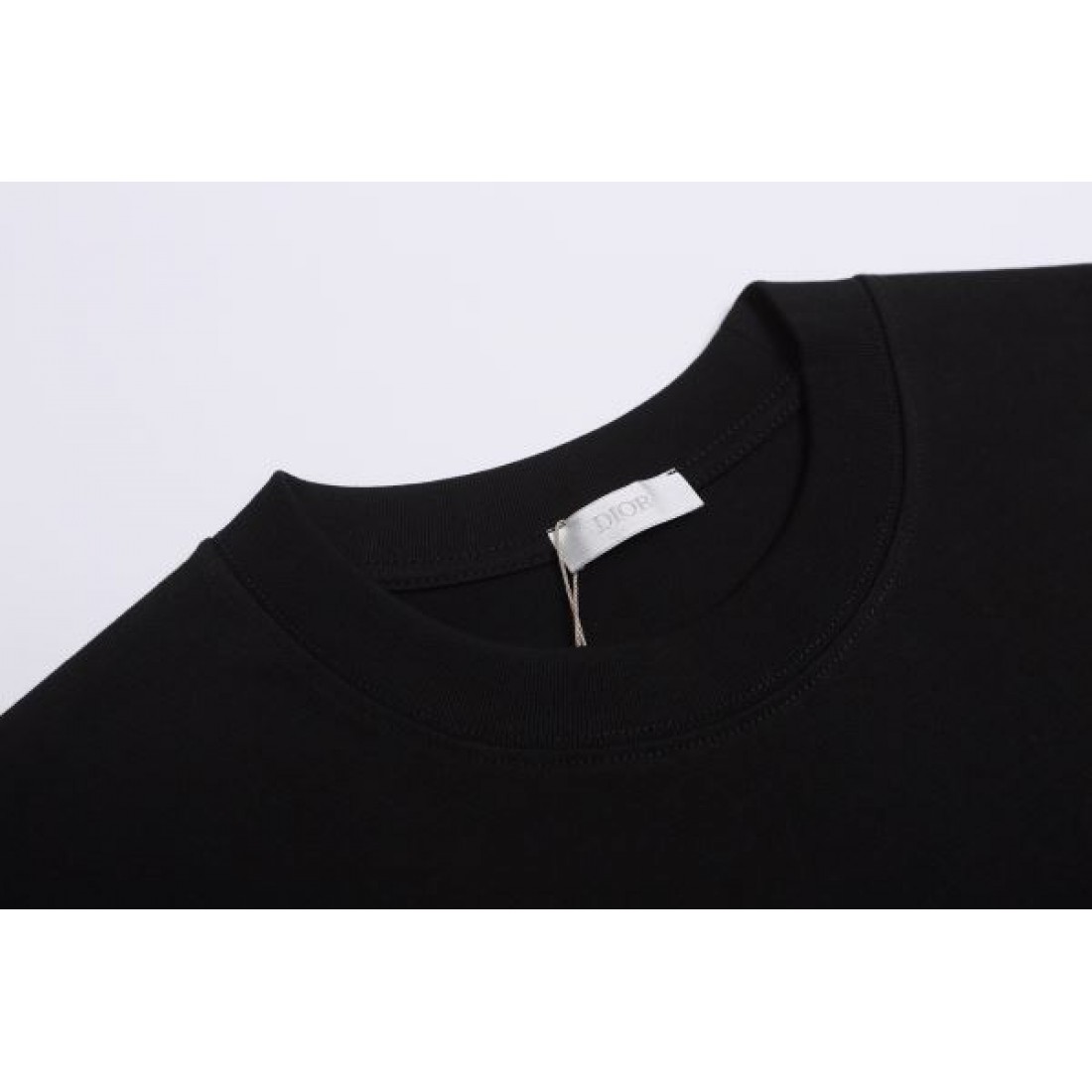 2025SS 半袖Tシャツ DIOR ディオール コピー 大人可愛い - 画像 (5)