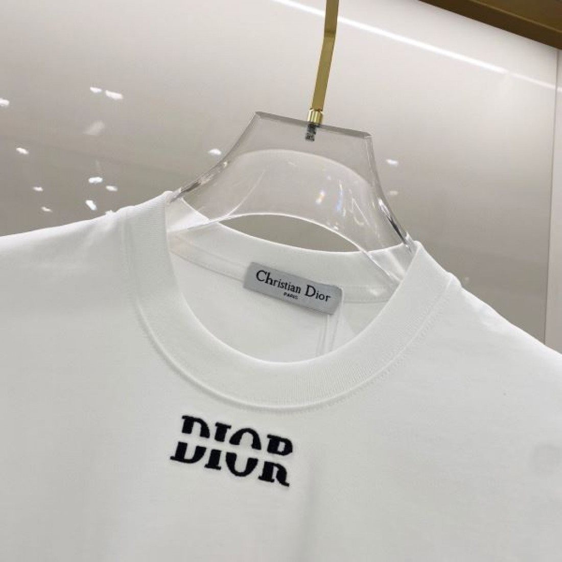 2025SS 半袖Tシャツ DIOR ディオール コピー スタイリッシュなスタイル - 画像 (6)