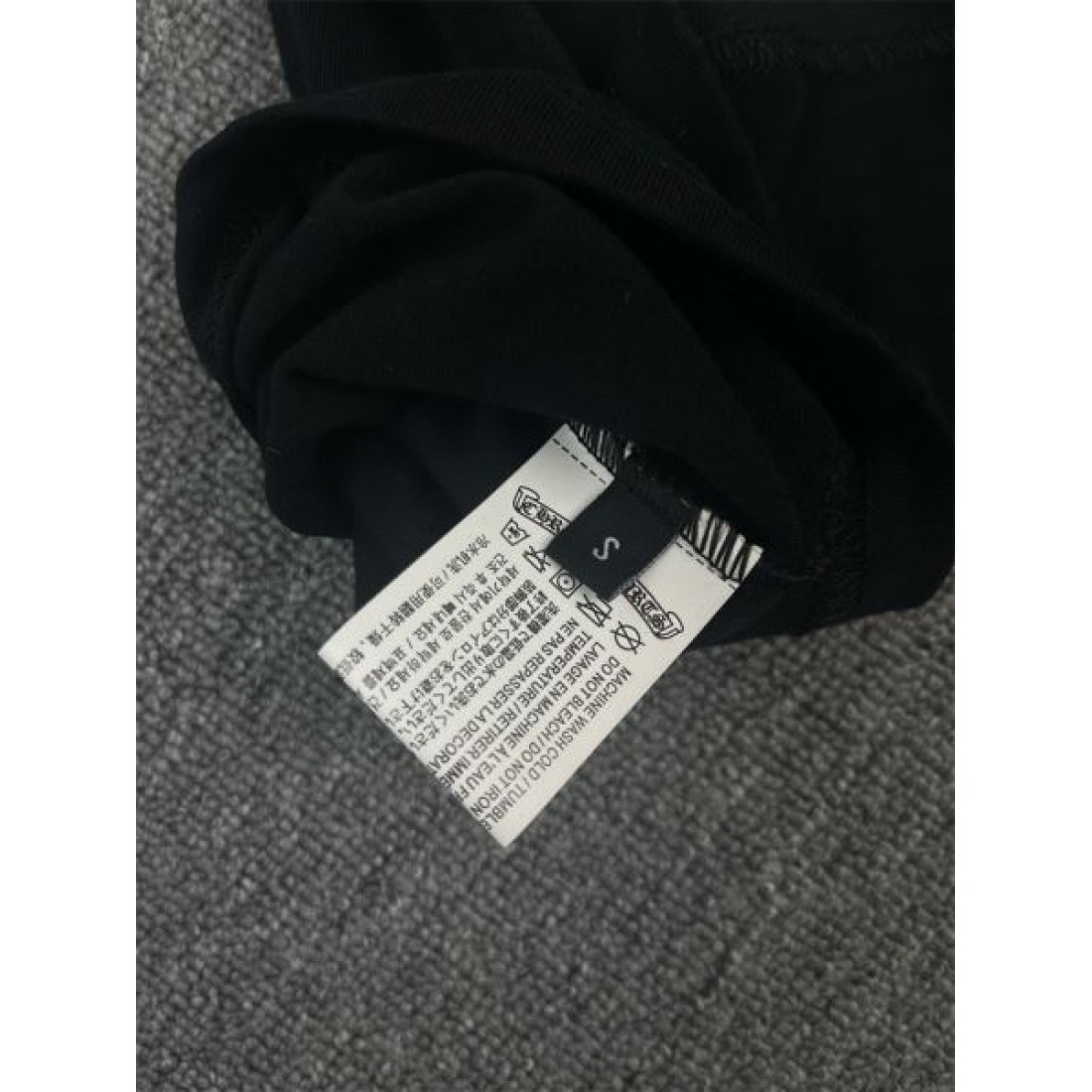 2025SS 半袖Tシャツ CHROME HEARTS クロムハーツ コピー 海外セレブ風コーデ - 画像 (10)