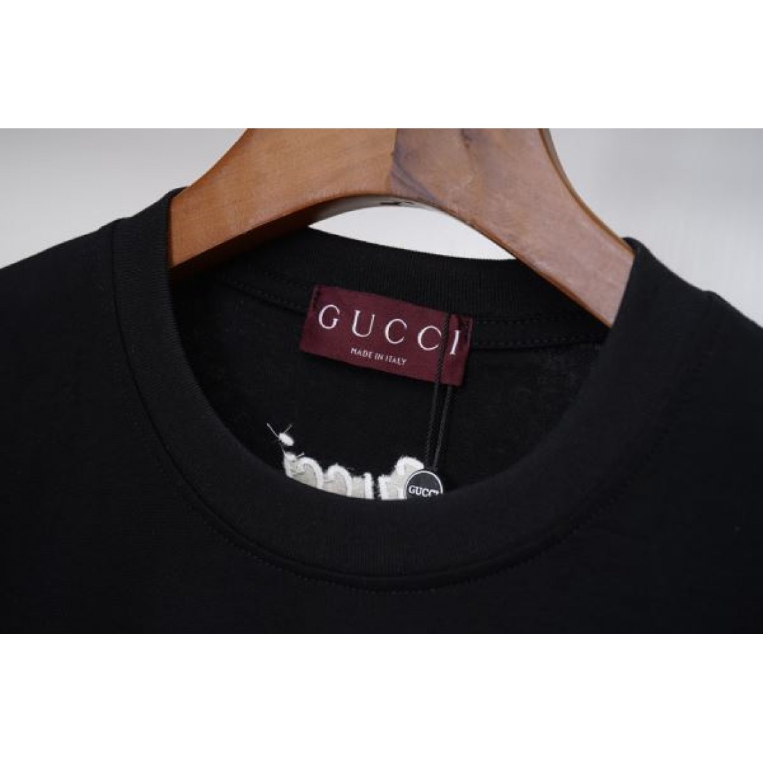 2025SS 半袖Tシャツ GUCCI グッチ コピー リラックス感のある - 画像 (5)