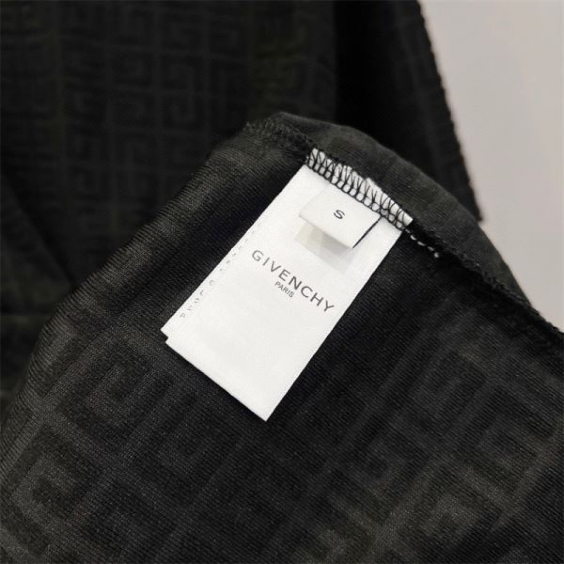 2025SS 半袖Tシャツ GIVENCHY ジバンシィ コピーギフトにも最適 - 画像 (8)