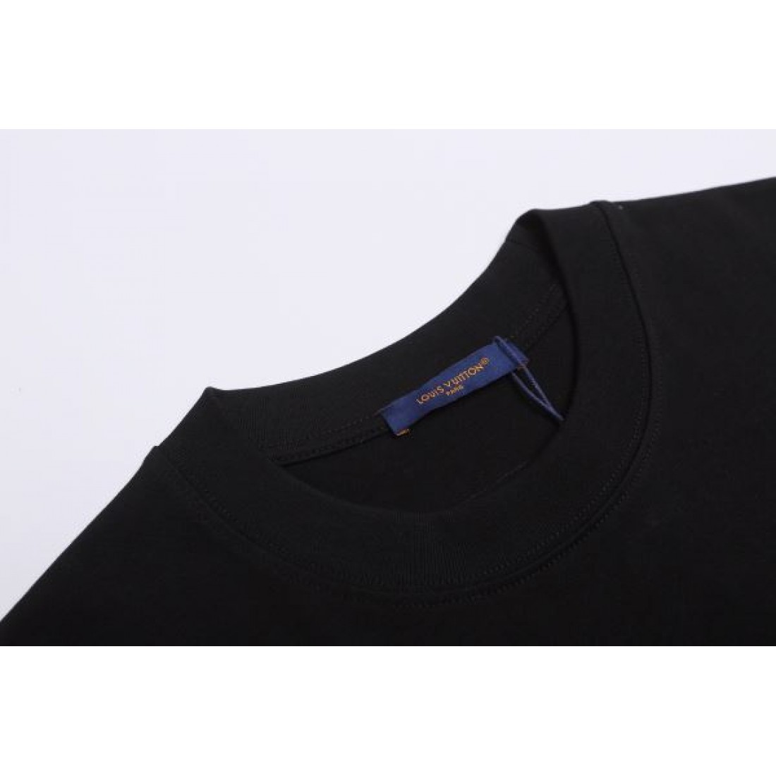 2025SS 半袖Tシャツ LOUIS VUITTON ルイヴィトン コピー リラックス感のある - 画像 (5)