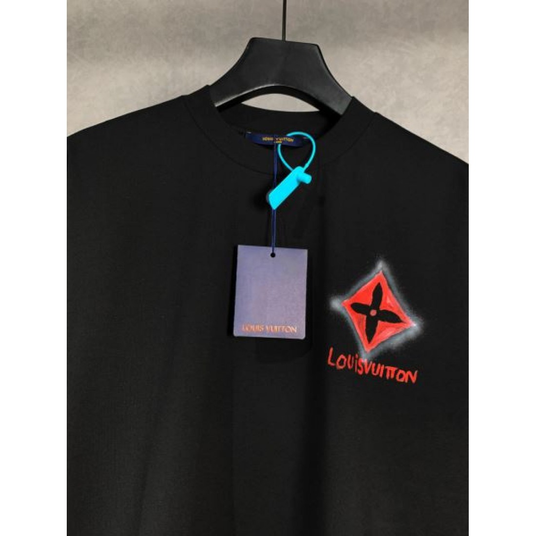 2025SS 半袖Tシャツ LOUIS VUITTON ルイヴィトン コピー 大人気の定番アイテム - 画像 (6)