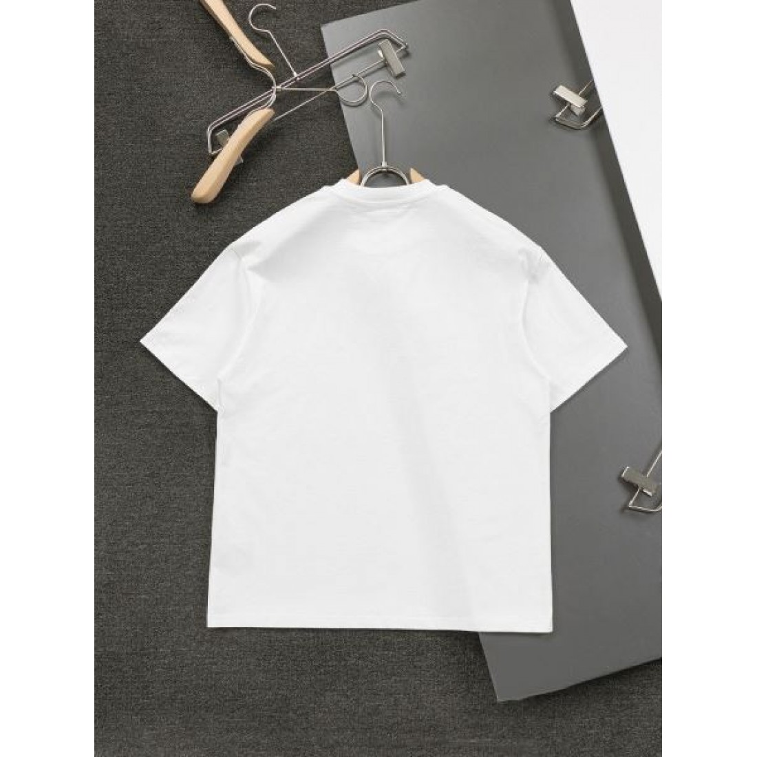 2025SS 半袖Tシャツ BURBERRY バーバリー コピー お洒落さん必携 - 画像 (4)