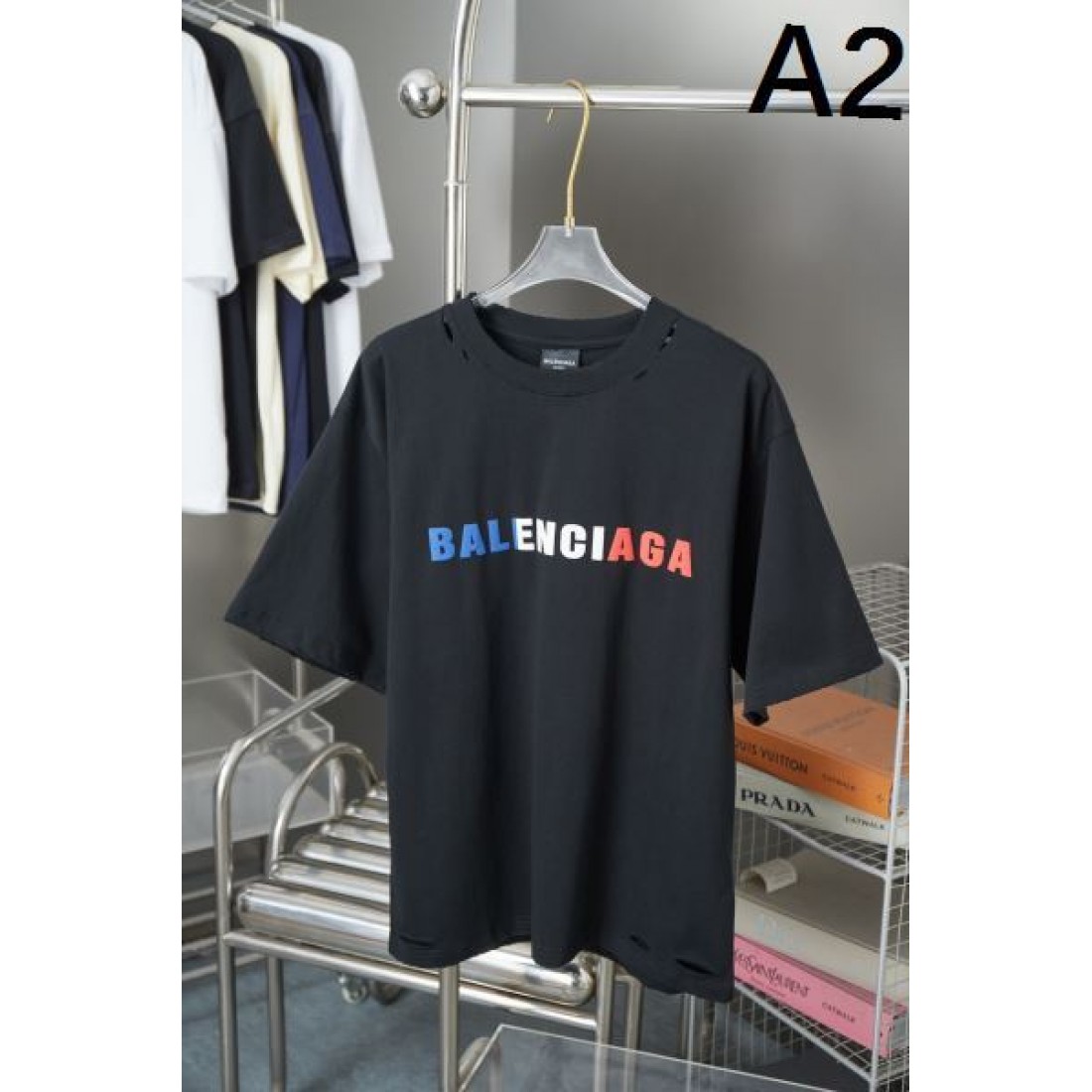 2025SS 半袖Tシャツ BALENCIAGA バレンシアガ コピー ファッション好き必見 - 画像 (3)