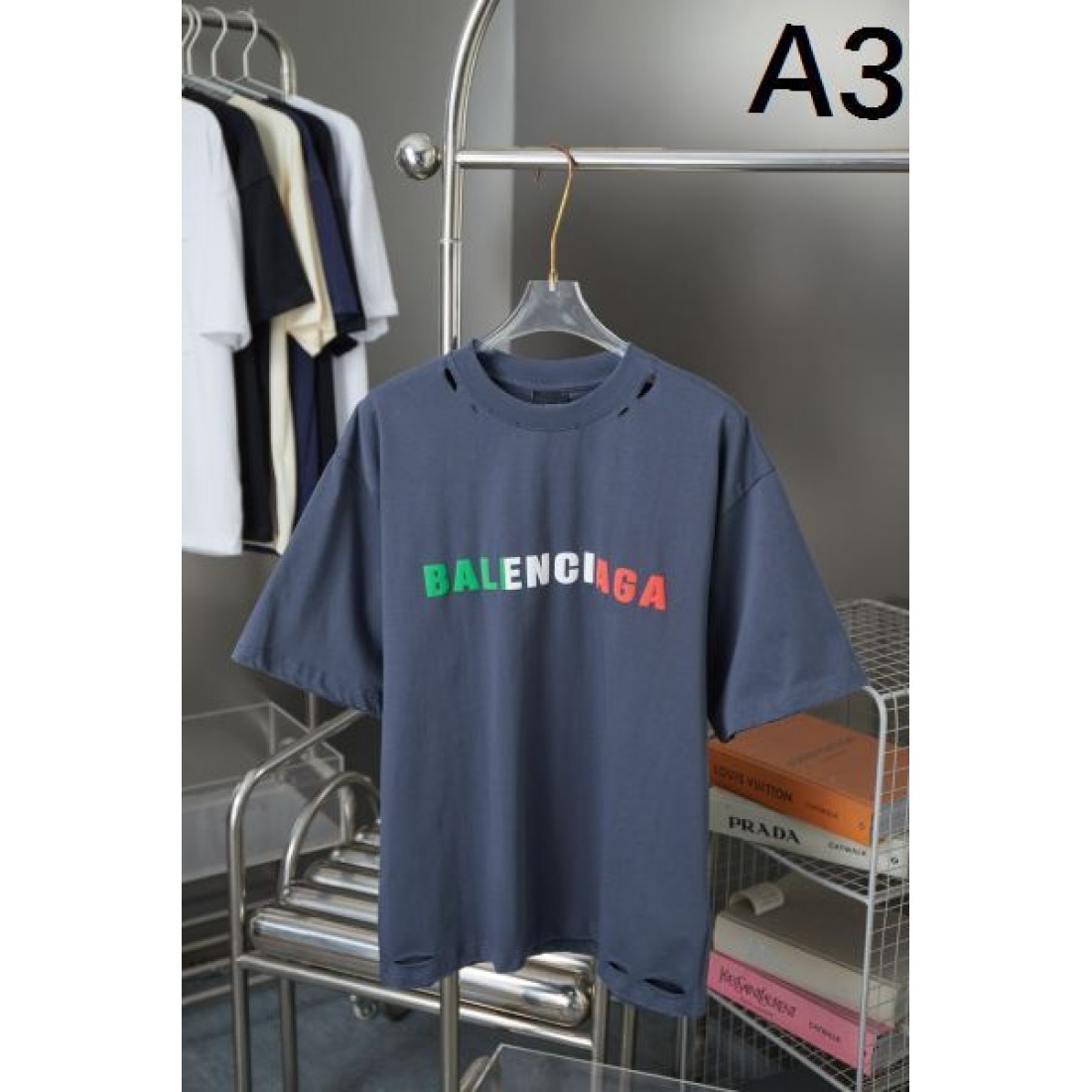 2025SS 半袖Tシャツ BALENCIAGA バレンシアガ コピー ファッション好き必見 - 画像 (4)
