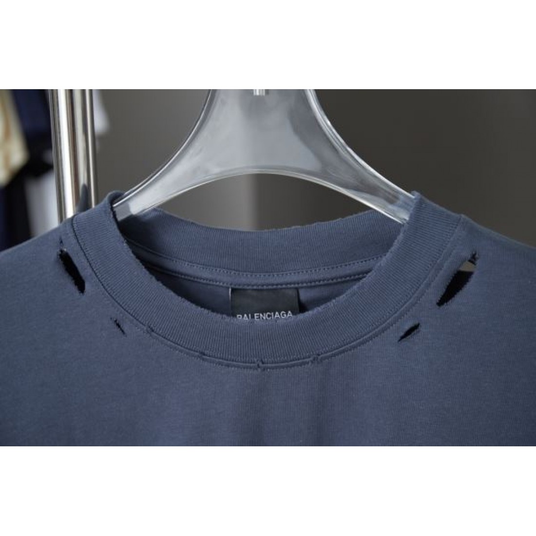 2025SS 半袖Tシャツ BALENCIAGA バレンシアガ コピー ファッション好き必見 - 画像 (6)