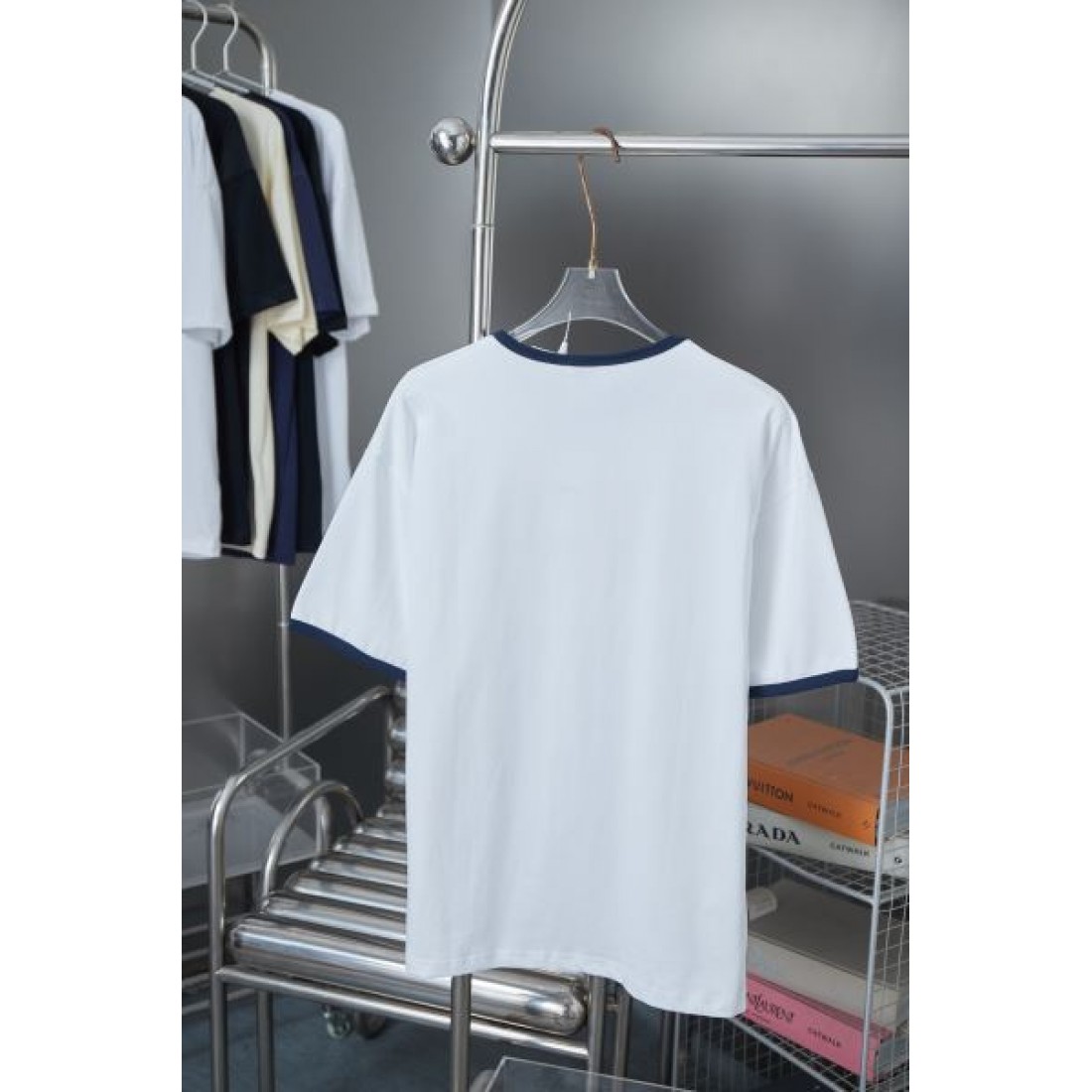 2025SS 半袖Tシャツ CELINE セリーヌ コピー 迷わずゲット - 画像 (4)