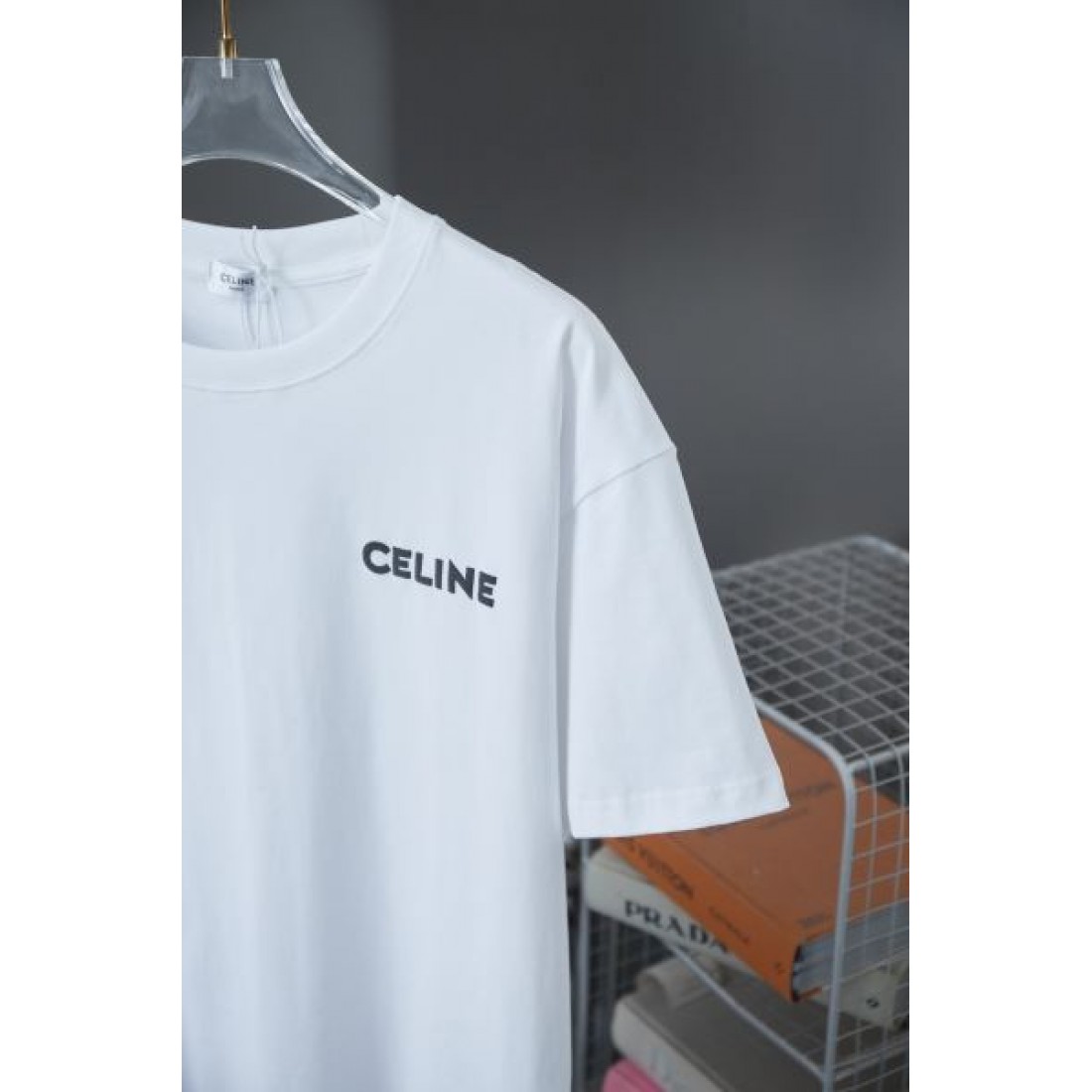 2025SS 半袖Tシャツ CELINE セリーヌ コピー 旬コーデに最適 - 画像 (7)
