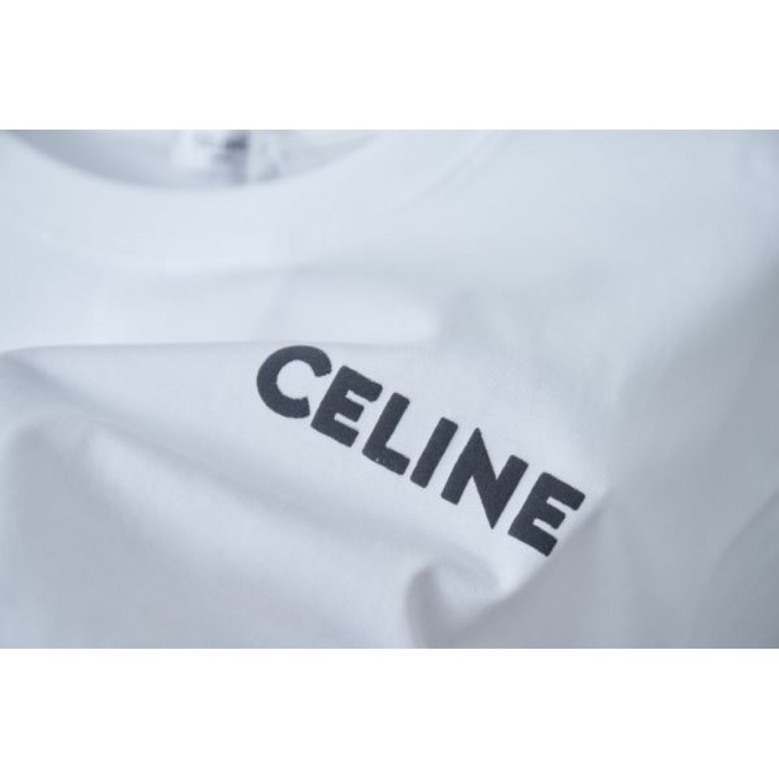 2025SS 半袖Tシャツ CELINE セリーヌ コピー 旬コーデに最適 - 画像 (9)