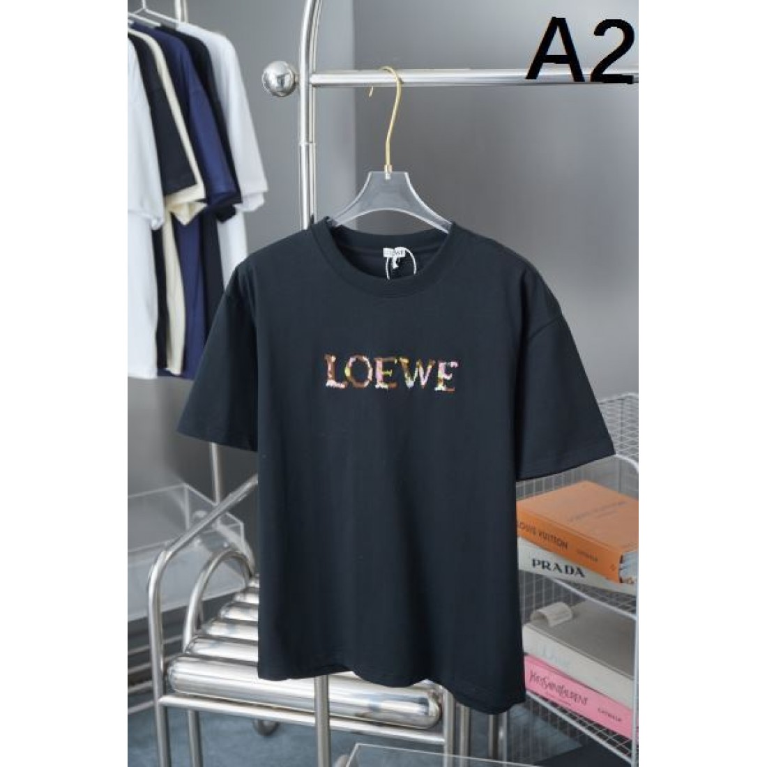 2025SS 半袖Tシャツ LOEWE ロエベ コピー デイリー使いに実用性抜群 - 画像 (3)