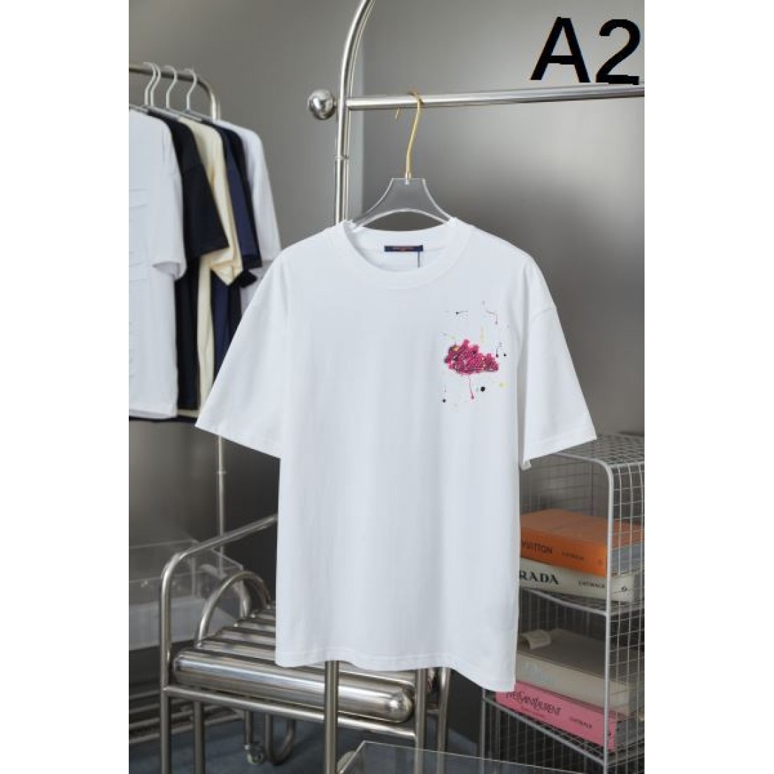 2025SS 半袖Tシャツ LOUIS VUITTON ルイヴィトン コピー オールシーズン活躍 - 画像 (3)