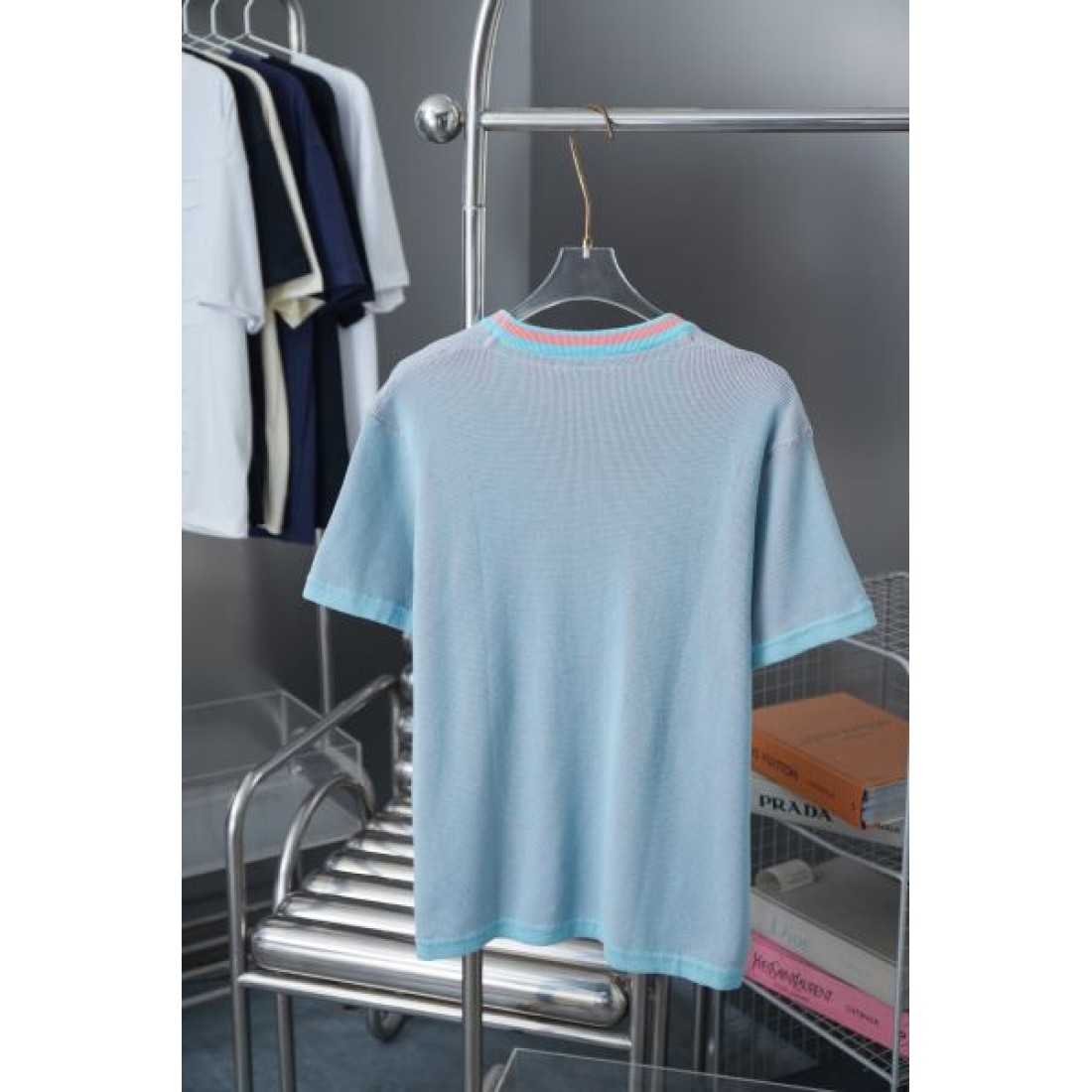 2025SS 半袖Tシャツ LOUIS VUITTON ルイヴィトン コピー 今季イチオシ - 画像 (3)