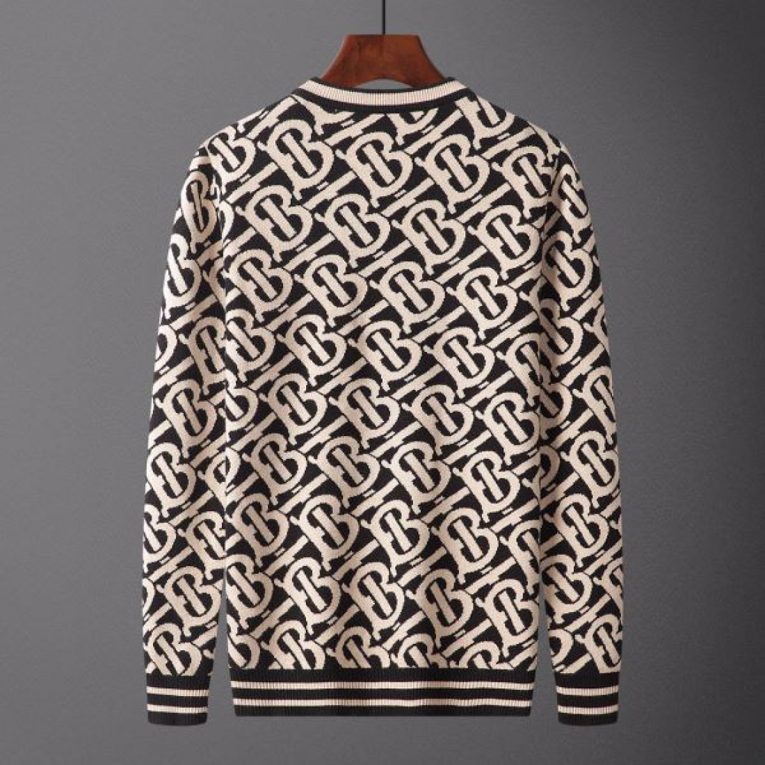 2025FW セーター BURBERRY バーバリー コピー スタイルが決まる - 画像 (3)