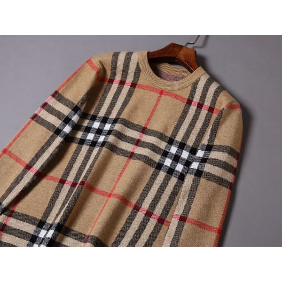 2025FW セーター BURBERRY バーバリー コピー シンプルで上品 - 画像 (4)