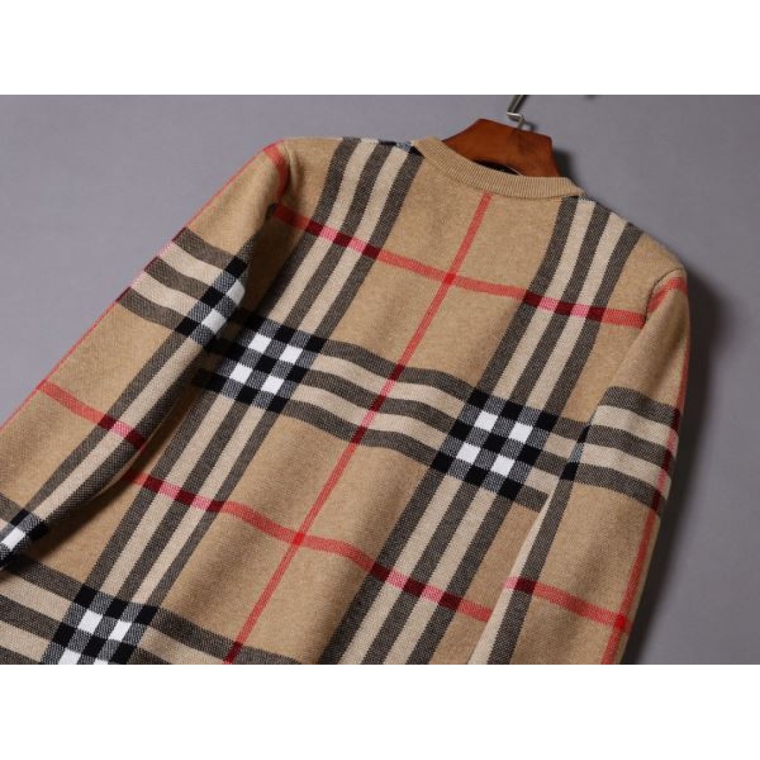 2025FW セーター BURBERRY バーバリー コピー シンプルで上品 - 画像 (5)