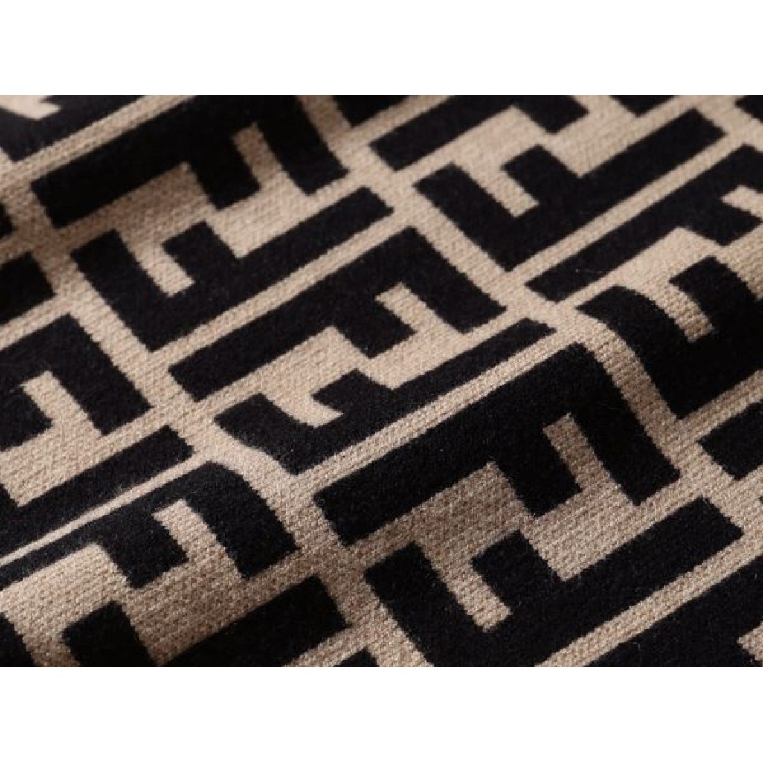 2025FW セーター FENDI フェンデイ コピー 今だけ特別価格 - 画像 (9)