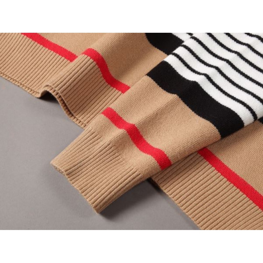 2025FW セーター BURBERRY バーバリー コピー 今季イチオシ - 画像 (7)