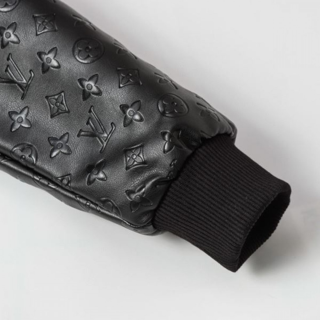 2025FW コート LOUIS VUITTON ルイヴィトン コピー 一目瞭然人気ブランド - 画像 (6)