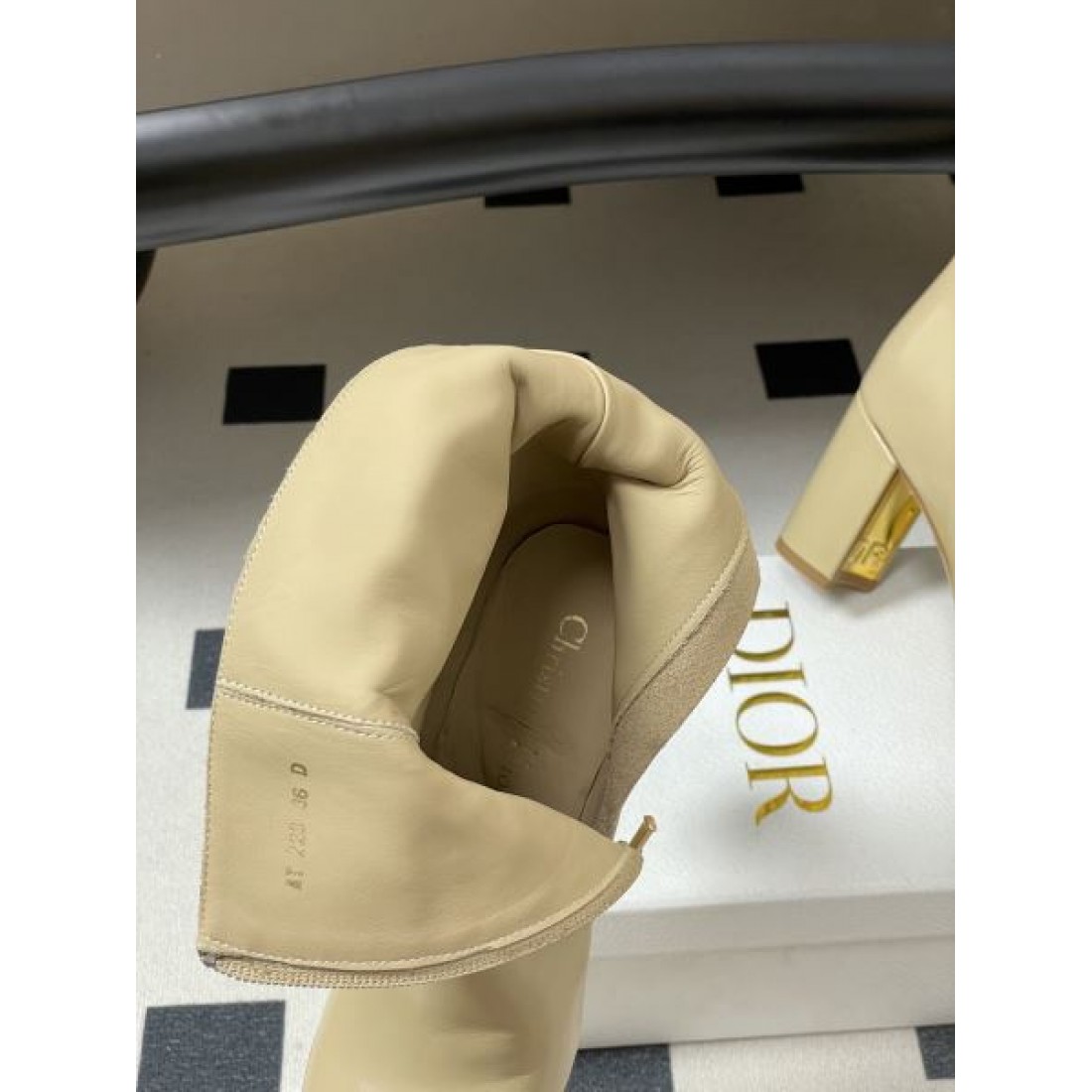 2025FW レディース ブーツ DIOR ディオール コピー 一目惚れアイテム - 画像 (10)