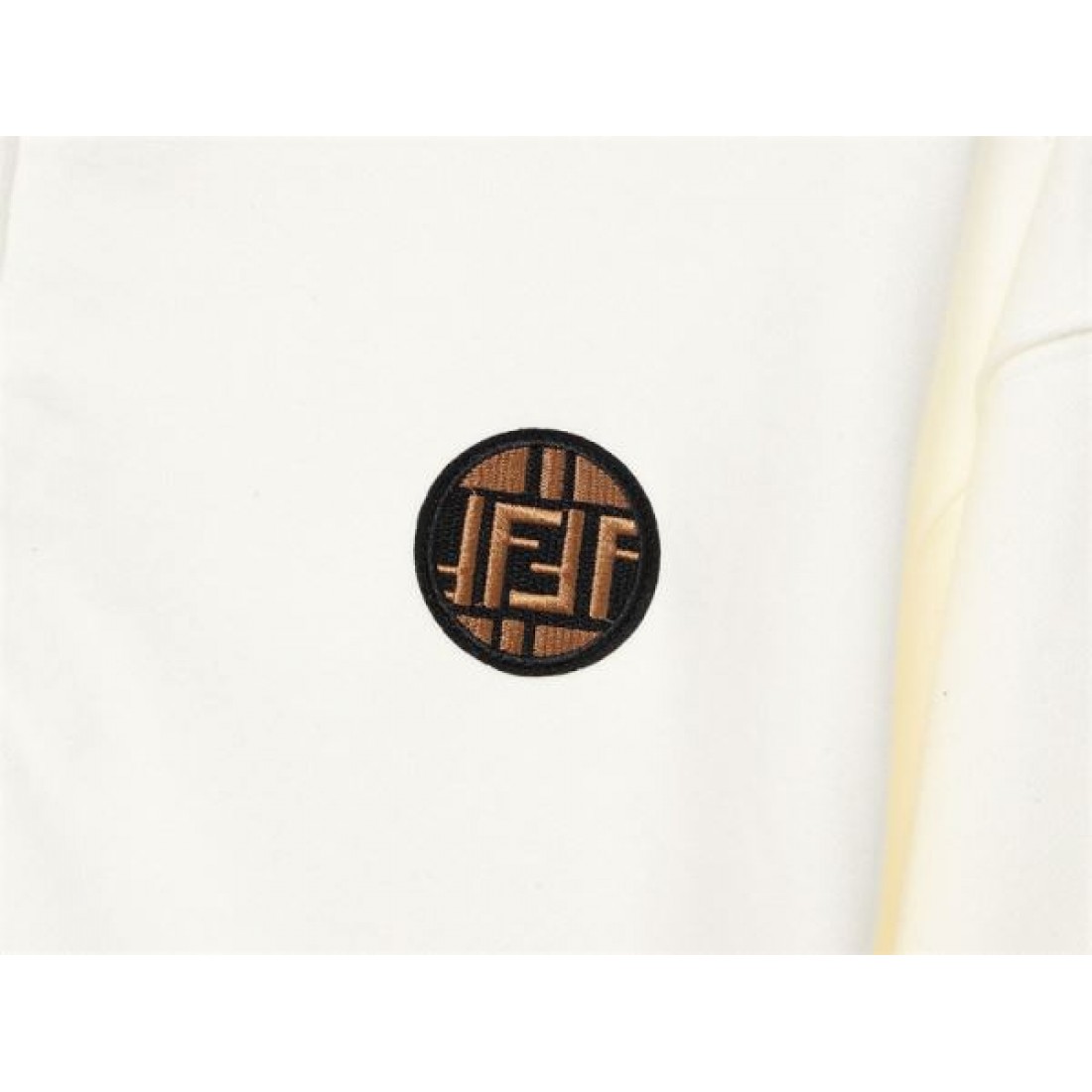2025FW ジャケット FENDI フェンデイ コピー 季節感満載 - 画像 (10)