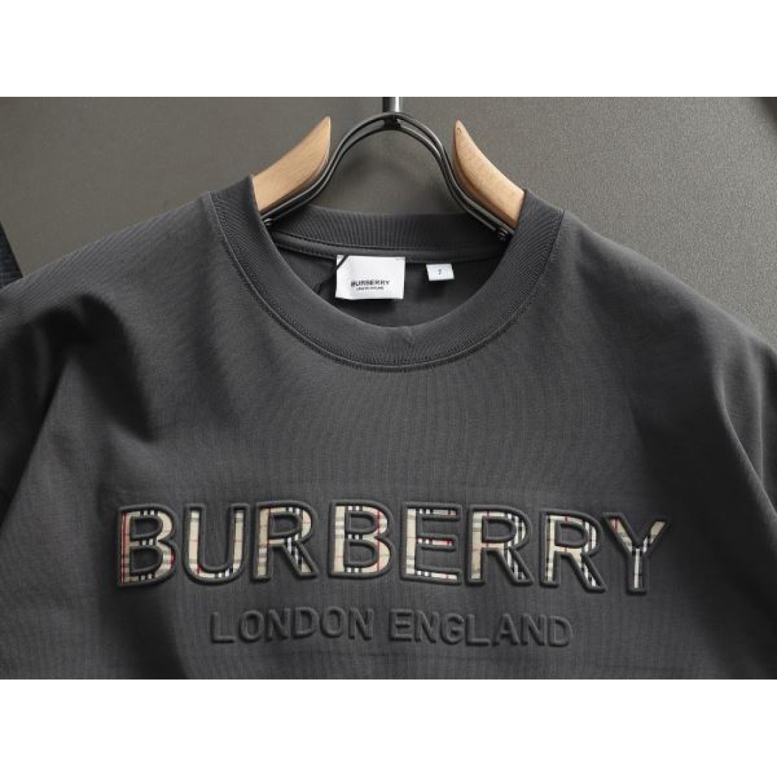 2025FW 半袖Tシャツ BURBERRY バーバリー コピー 春夏新作コレクション - 画像 (6)