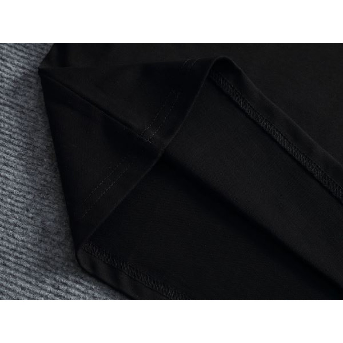 2025FW 半袖Tシャツ BURBERRY バーバリー コピー 夏に映えるアイテム - 画像 (6)