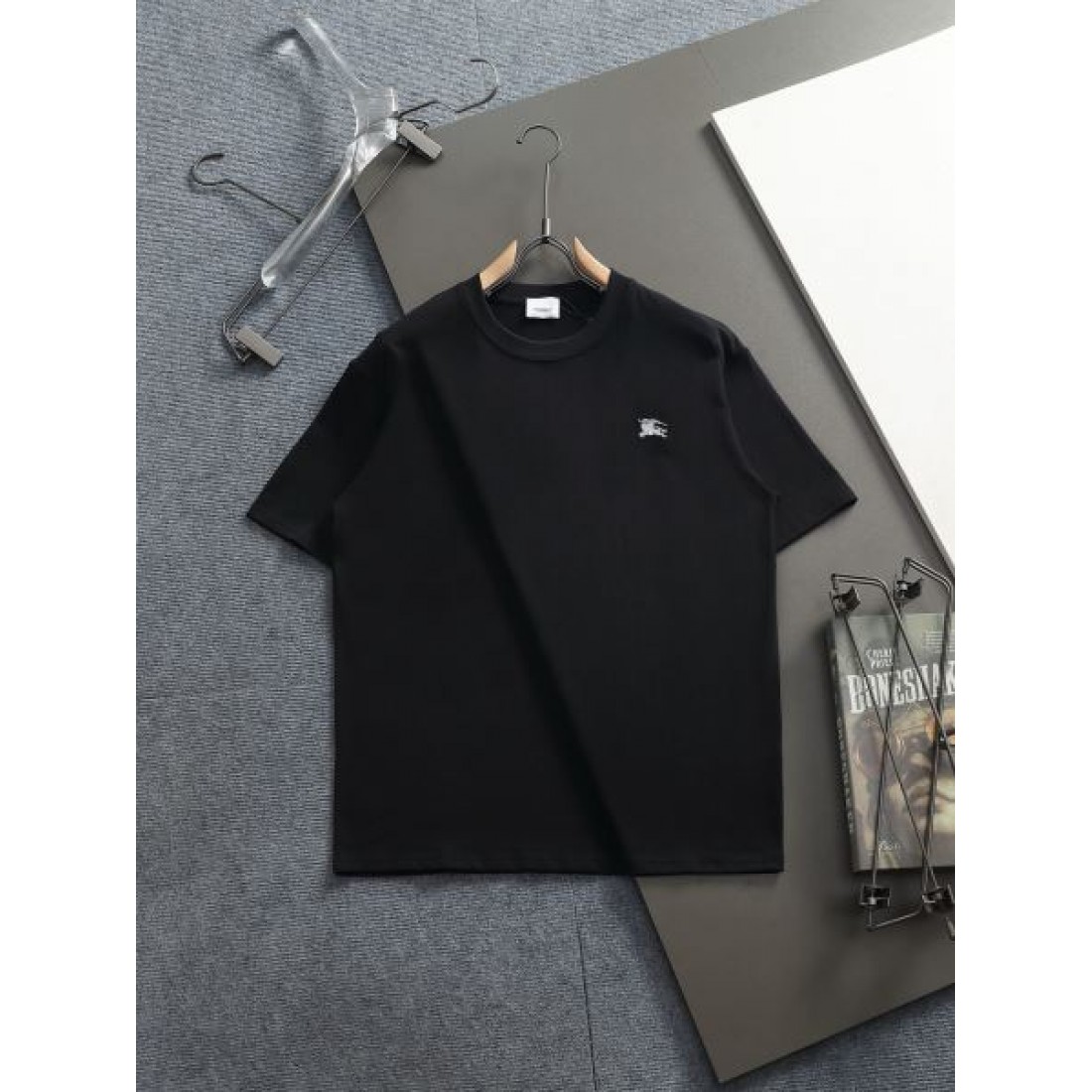 2025FW 半袖Tシャツ BURBERRY バーバリー コピー この夏を彩る