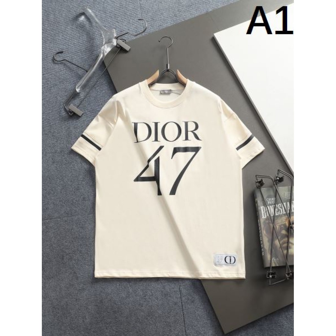 2025FW 半袖Tシャツ DIOR ディオール コピー 絶妙なデザイン