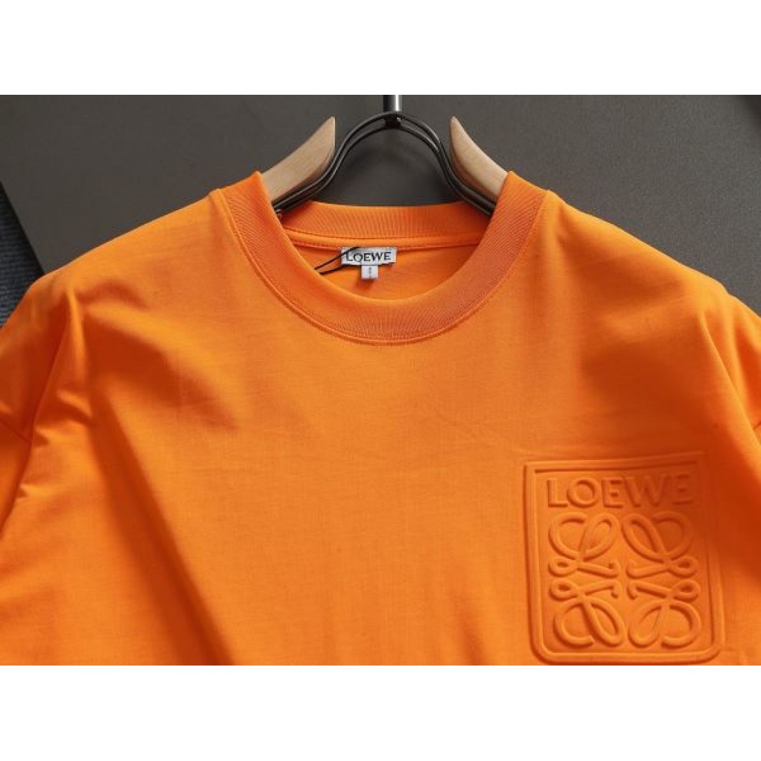 2025FW 半袖Tシャツ LOEWE ロエベ コピー 品薄状態続出 - 画像 (7)