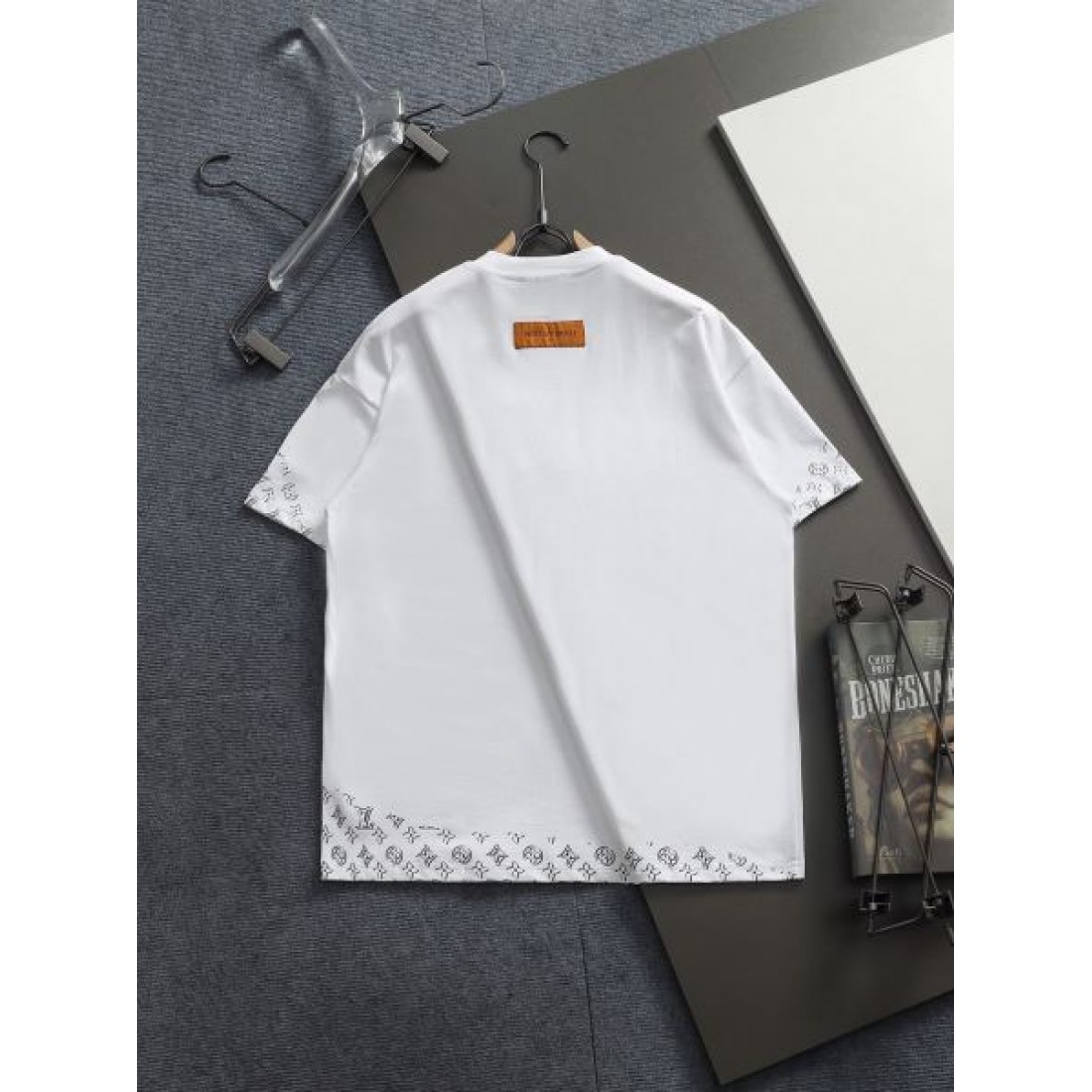 2025FW 半袖Tシャツ LOUIS VUITTON ルイヴィトン コピー リピート率高め - 画像 (4)