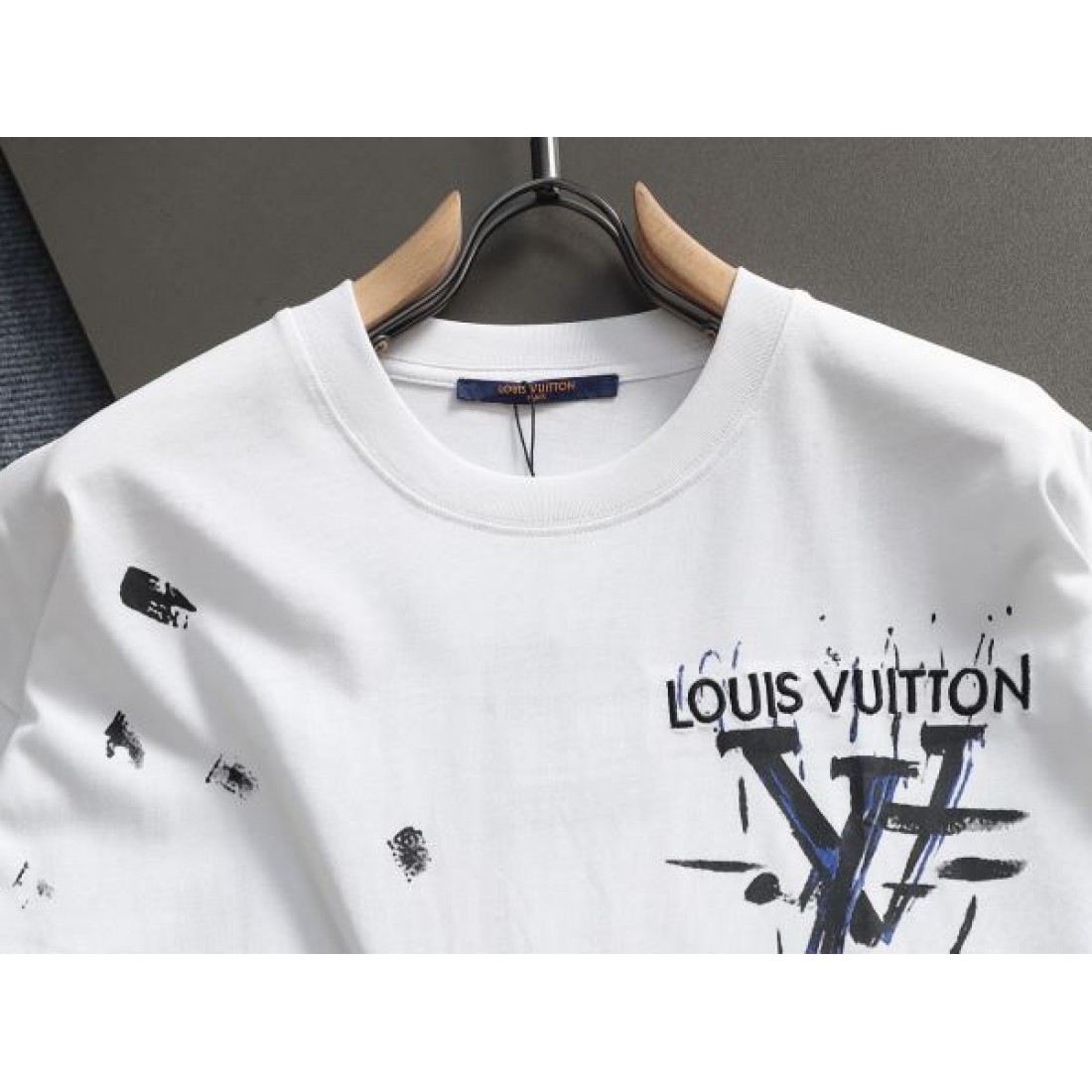 2025FW 半袖Tシャツ LOUIS VUITTON ルイヴィトン コピー 限定コレクション - 画像 (5)