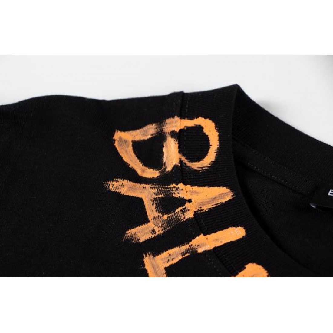 2025FW メンズ半袖Tシャツ BALENCIAGA バレンシアガ コピー 売り切れ必至 - 画像 (8)