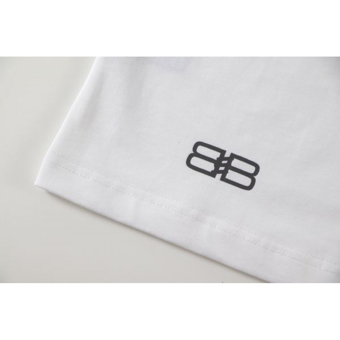 2025FW メンズ半袖Tシャツ BALENCIAGA バレンシアガ コピー 一瞬で華やぐ - 画像 (8)