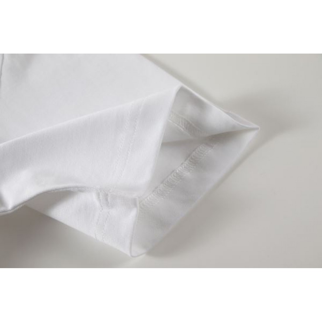 2025FW 半袖Tシャツ DIOR ディオール コピー この夏イチオシ - 画像 (6)