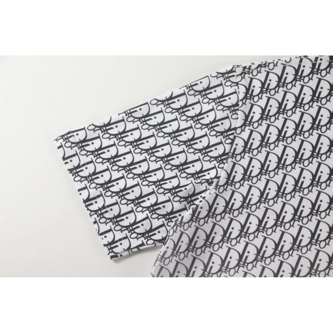 2025FW 半袖Tシャツ DIOR ディオール コピー 一瞬で華やぐ - 画像 (6)