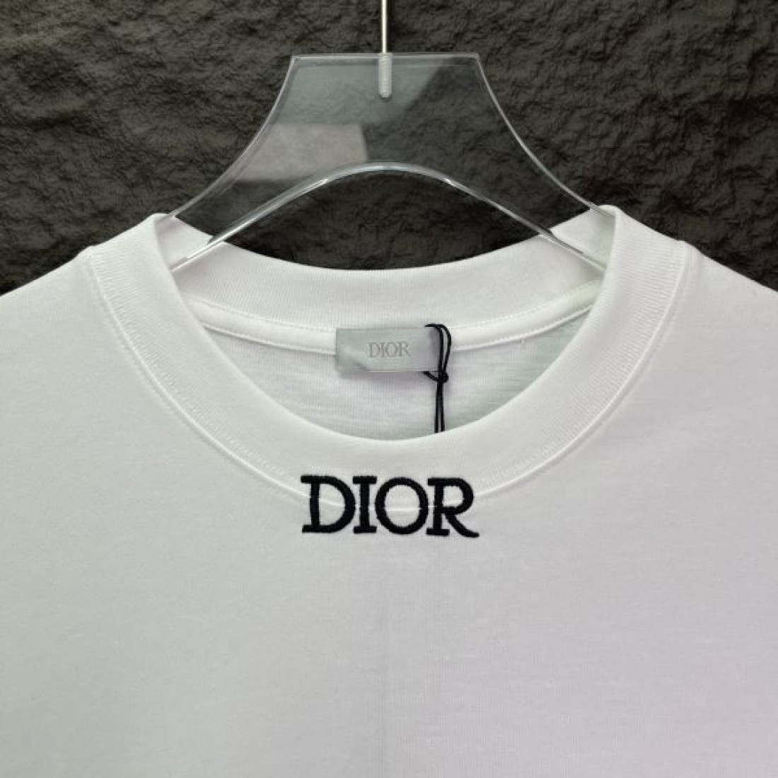 2025FW 半袖Tシャツ DIOR ディオール コピー デザイン性抜群 - 画像 (6)