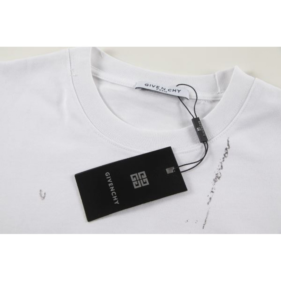 2025FW 半袖Tシャツ GIVENCHY ジバンシィ コピー 個性派アイテム - 画像 (8)